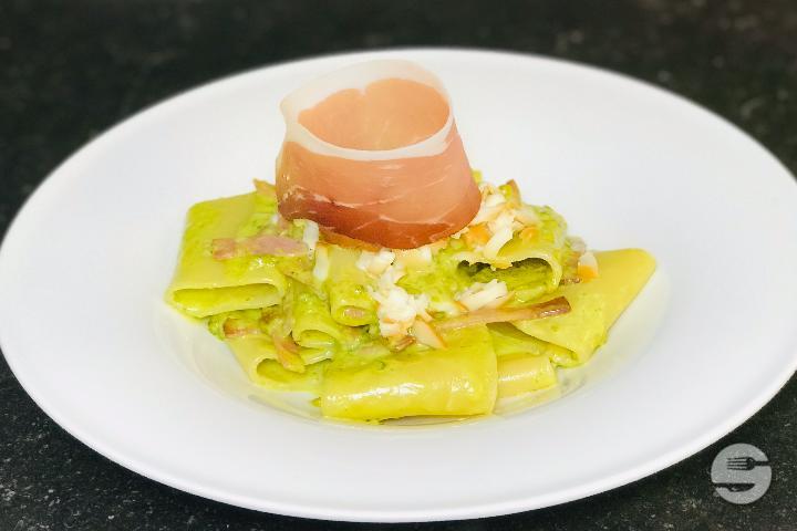 Paccheri with Pistachio Pesto - Restaurant Le Contemporain