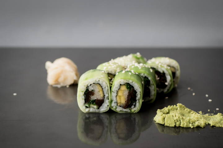 Vegan roll - NAMA take me out