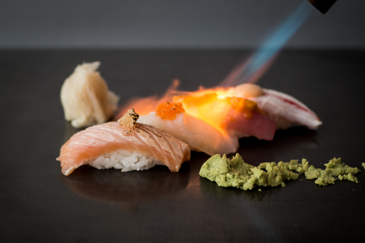 Aburi Nigiri Set - NAMA take me out