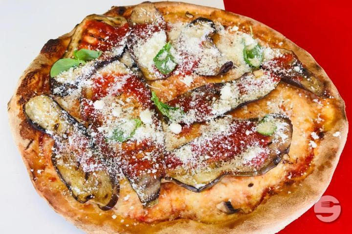 Pizza Parmigiana - Alex Pizza