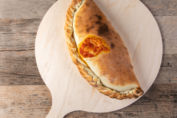 Calzone - Mangez-Moi