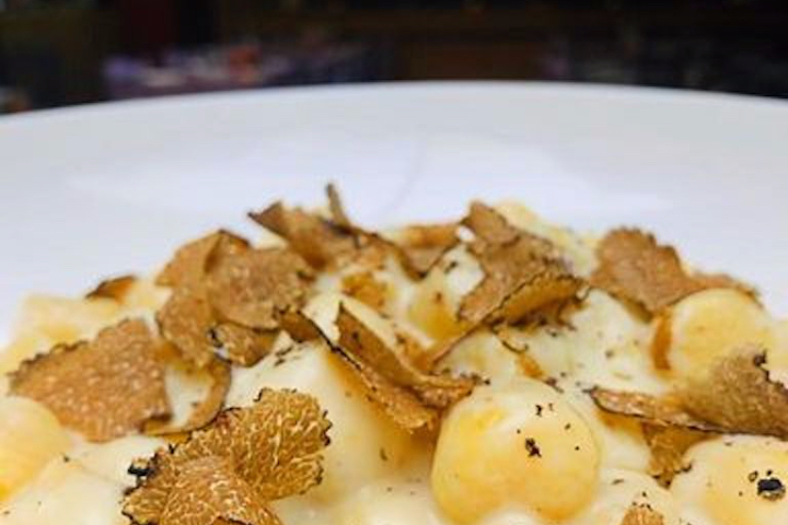 Gnocchetti Raschera e tartufo - Luigia