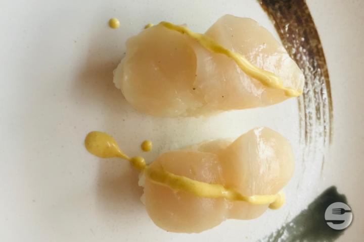 18. Scallops Nigiri - Restaurant Japonais Ajinokura
