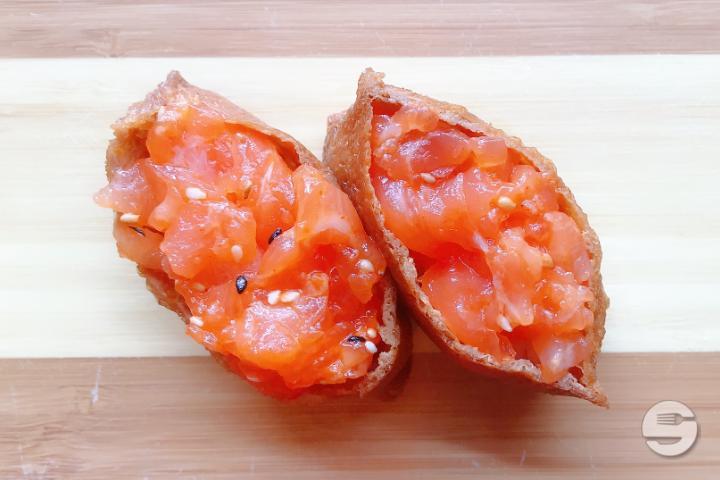 33. Tofu and Salmon Gunkan - Restaurant Japonais Ajinokura