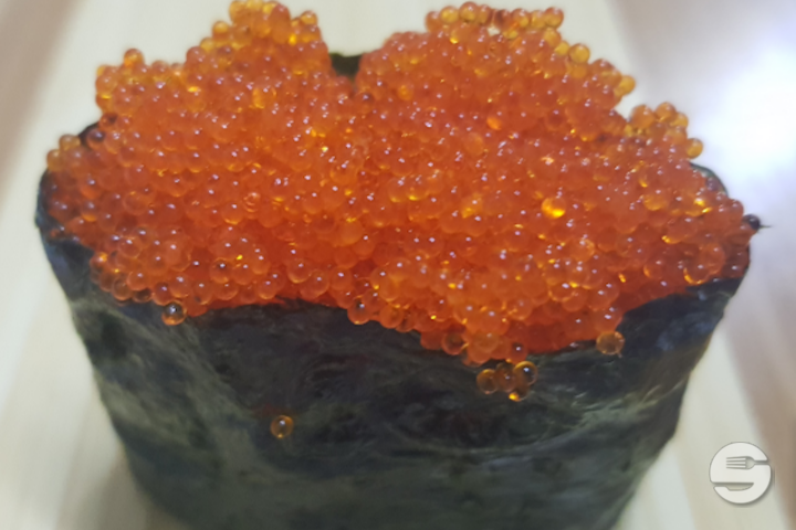 35. Tobiko Gunkan - Restaurant Japonais Ajinokura