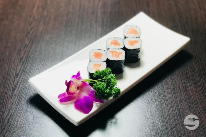 201. Hosomaki Sake - Sushi Métropole