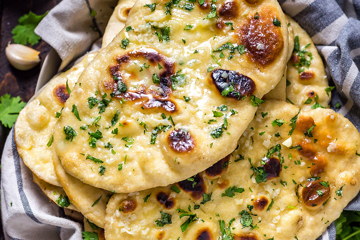 Garlic Naan - Swaad