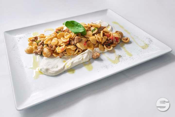 Orecchiette con Salsiccia e Crema di Bufala - NA081