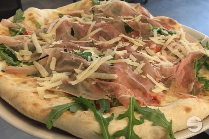 Pizza Fresca - Con Gusto