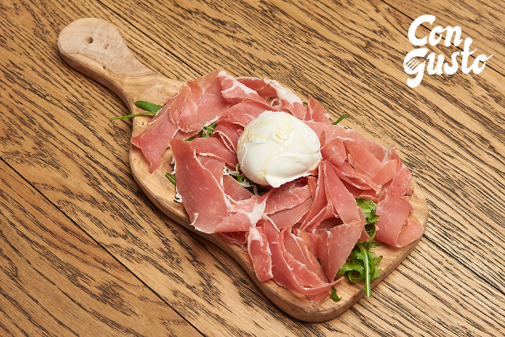 Prosciutto crudo con Bufala - Con Gusto