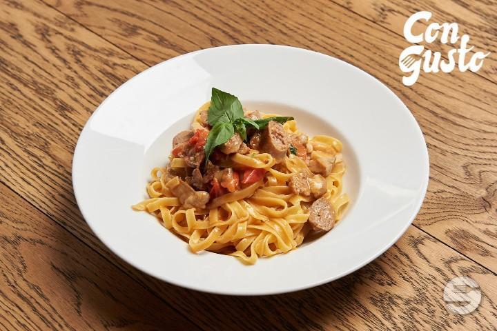 Tagliatelle Salsiccia, Zucchine e Stracchino - Con Gusto