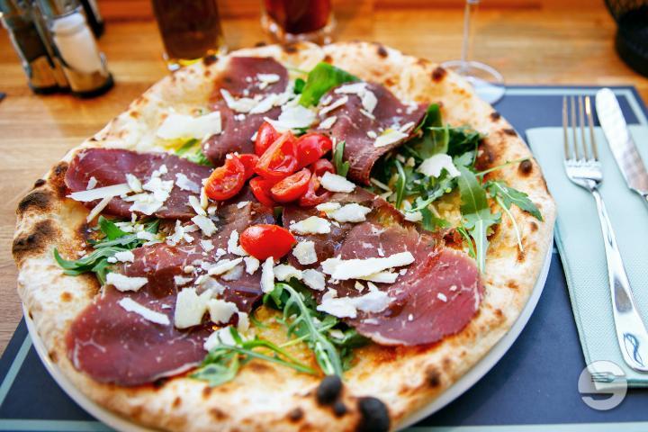 Pizza Bresaola e Mozzarella di Bufala - La Norma
