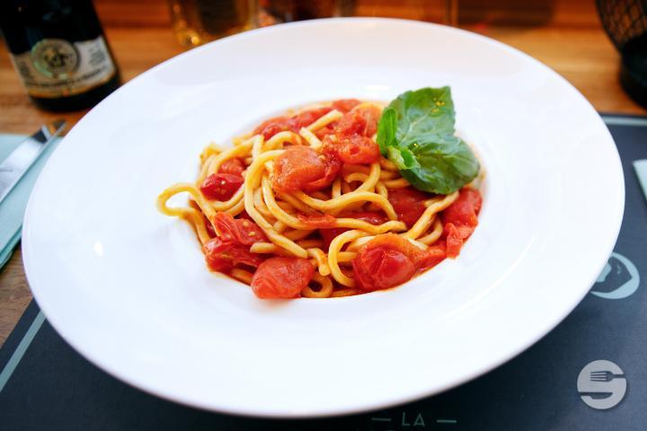 Spaghetti con Pomodorini Freschi - La Norma