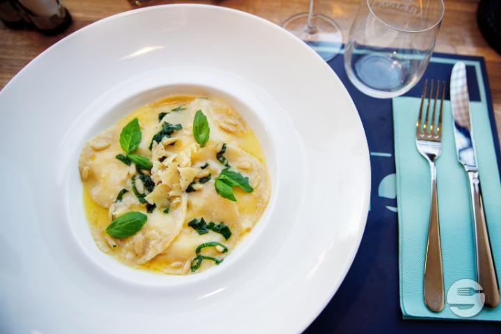 Ravioli con Formaggio di Capra - La Norma