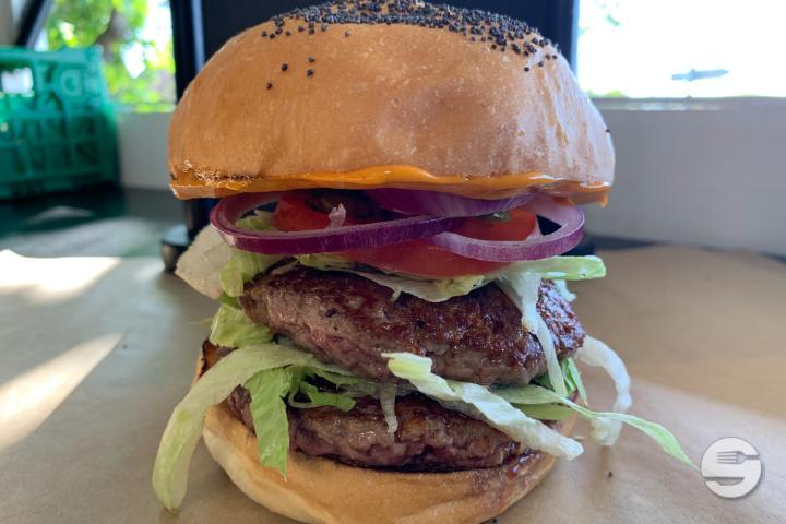 Hamburgers Simple - The Burger House