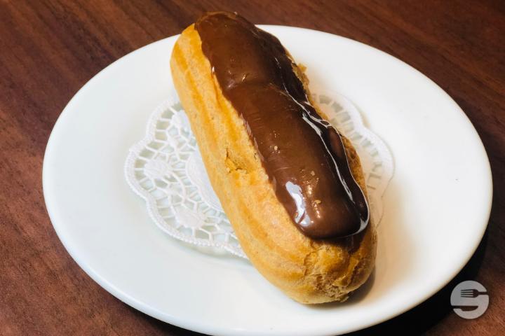 Chocolate Eclair - Divino