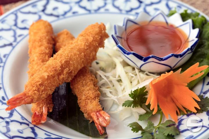 3. Kung Choup Paing Tod - Oy Isan Thai Food
