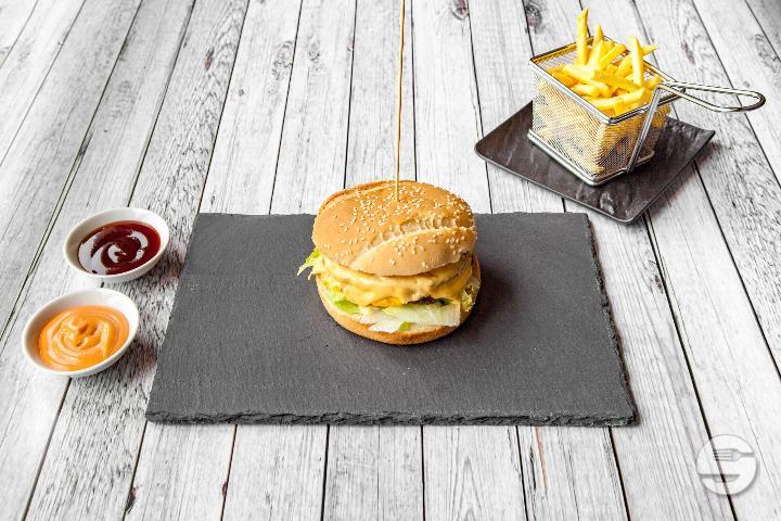 Double Cheese-Burger - Dubaï Fast Food