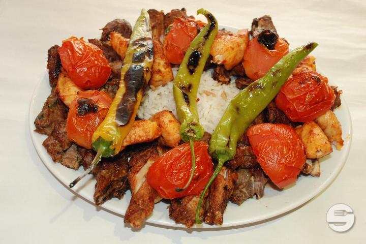 Assiette Mix Grillades - Pully Pizza & Kebab