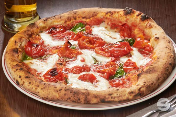 Pizza Margherita - Pully Pizza & Kebab