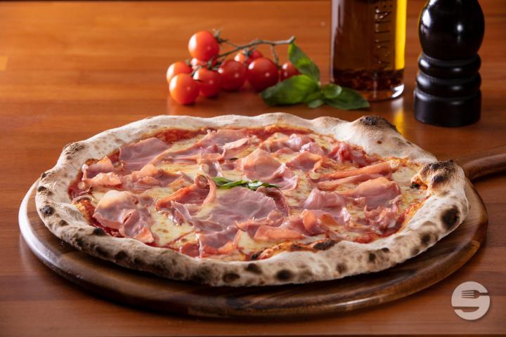 Pizza Prosciutto - La Rustica