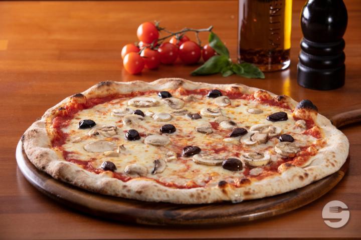 Pizza Romana - La Rustica