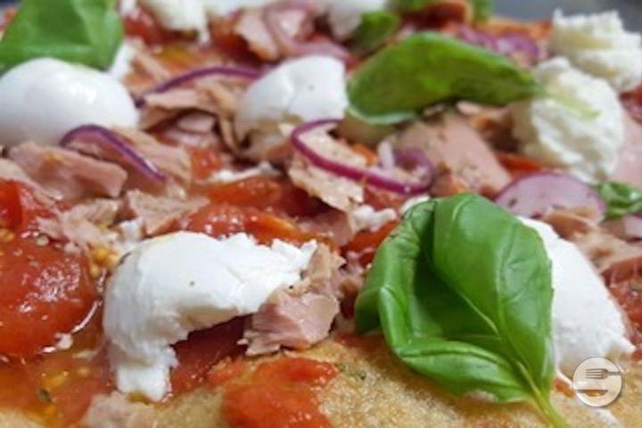 Pizza Tuna Onions - La Pucceria de Montelly