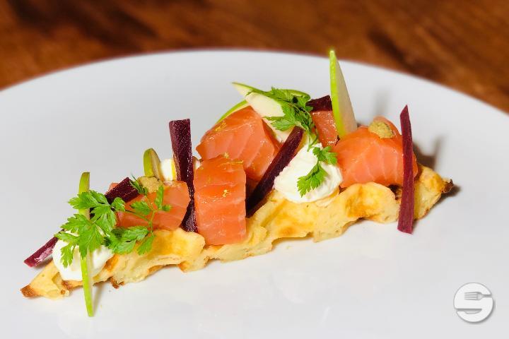Gravlax de saumon suisse aux agrumes - Le Carré