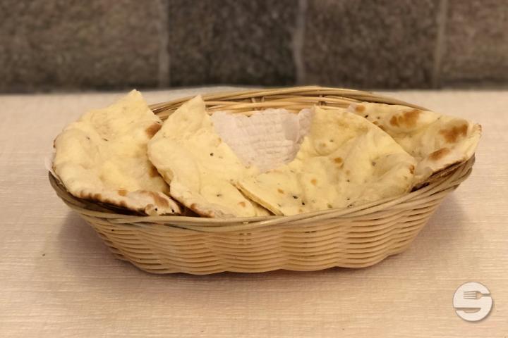 Kasmiri Naan - Saffron