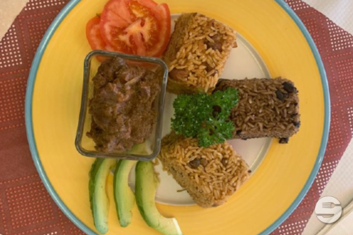 Carne mechada de res - Delicias Latinas