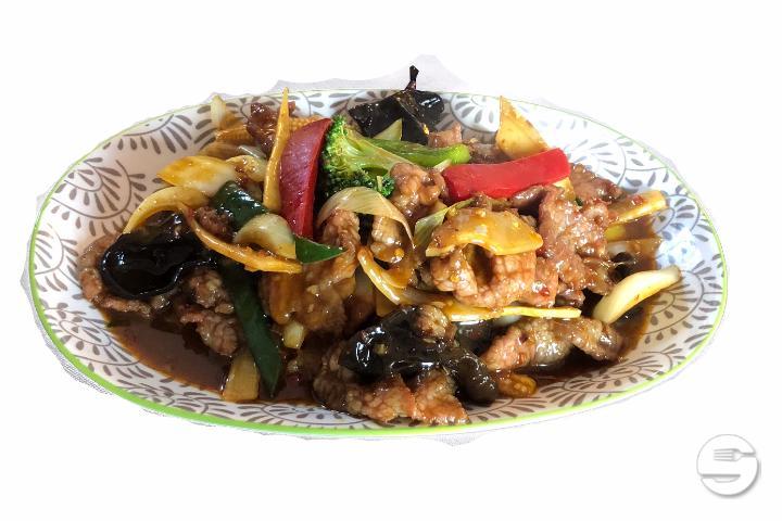 Sauté de Boeuf aux 5 Epices - Xin-Yuan