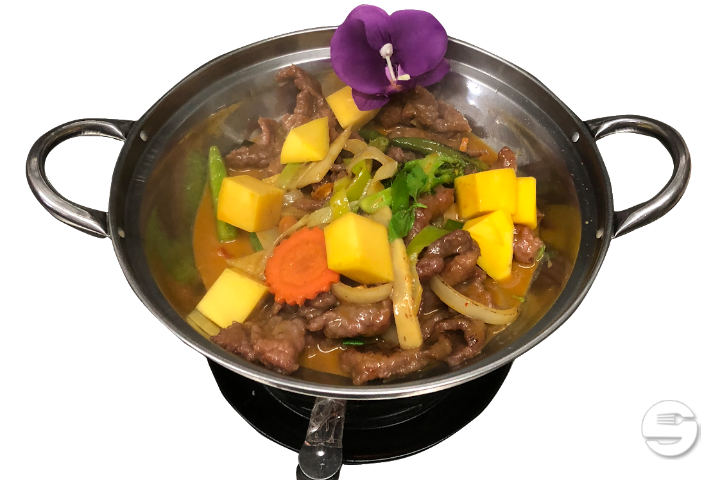 Beef with Red Curry - Xin-Yuan