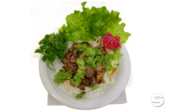 Poulet grillé avec Nouilles Vietnamiennes - Xin-Yuan