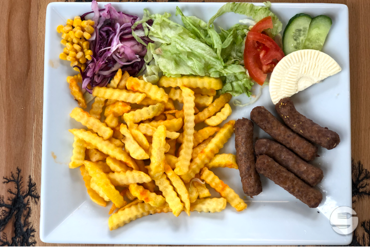 Cevapcicci - Glatt Cafe