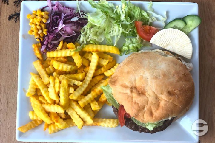 Cheeseburger - Glatt Cafe