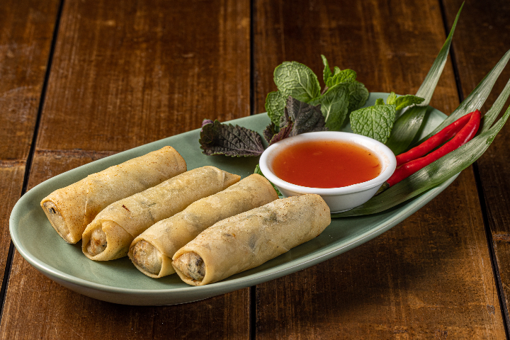 Vegetable Spring Rolls - Les Rues de Saïgon