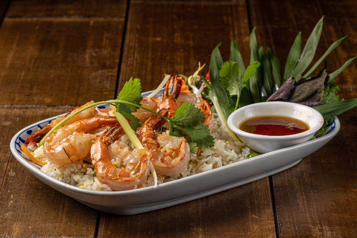 Cantonese Fried Rice with Shrimps - Les Rues de Saïgon