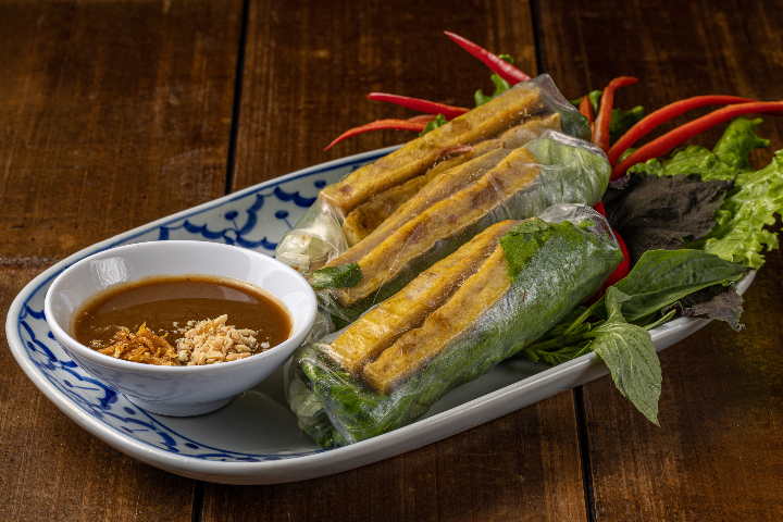 Gỏi cuốn đậu hũ - Rouleaux d'été au tofu (végétarien) (3pièces) - Les Rues de Saïgon