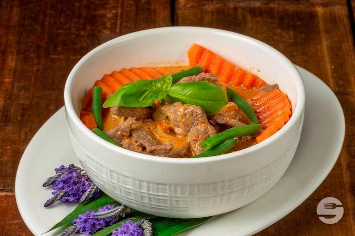 Canard au Curry Rouge - Le Printemps