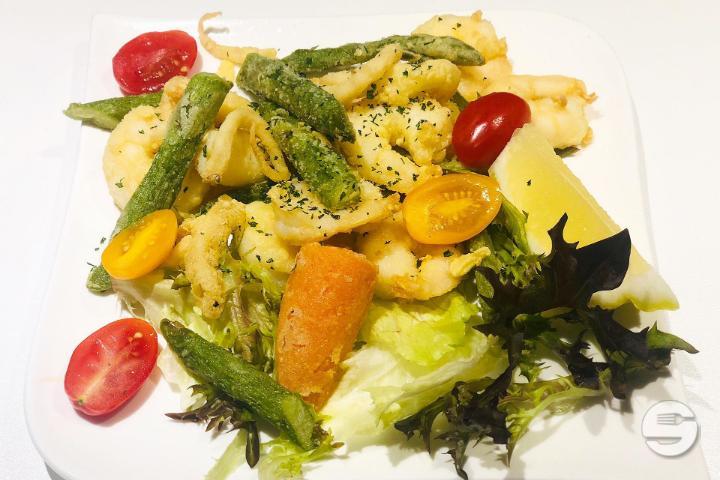 Fried Squid and Gambas - Zafferano