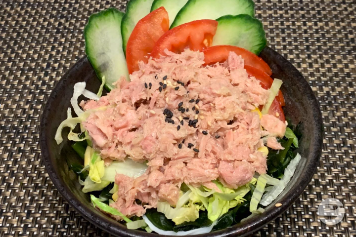105. Salade au Thon - HOKAIDO