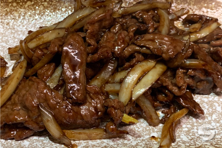 Boeuf aux Oignons - HOKAIDO