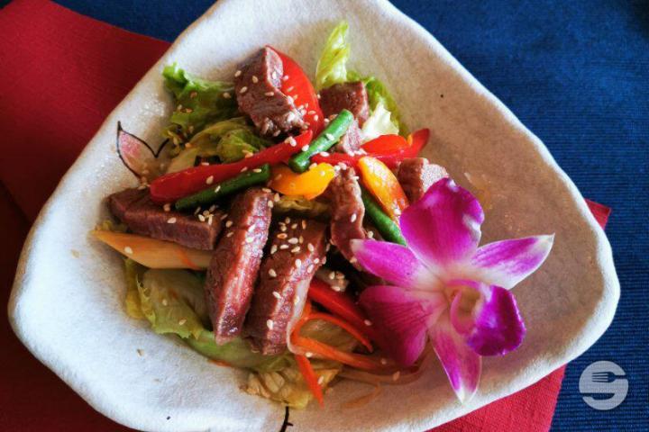 6. Beef Salad - Harmonie