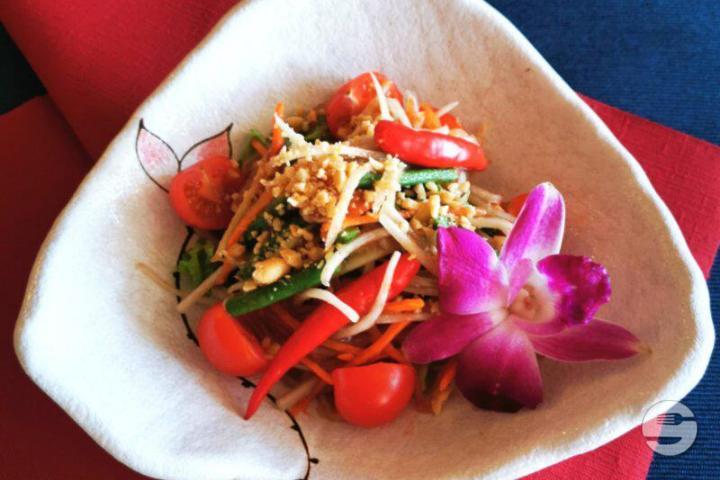 7. Spicy Green Papaya Salad - Harmonie