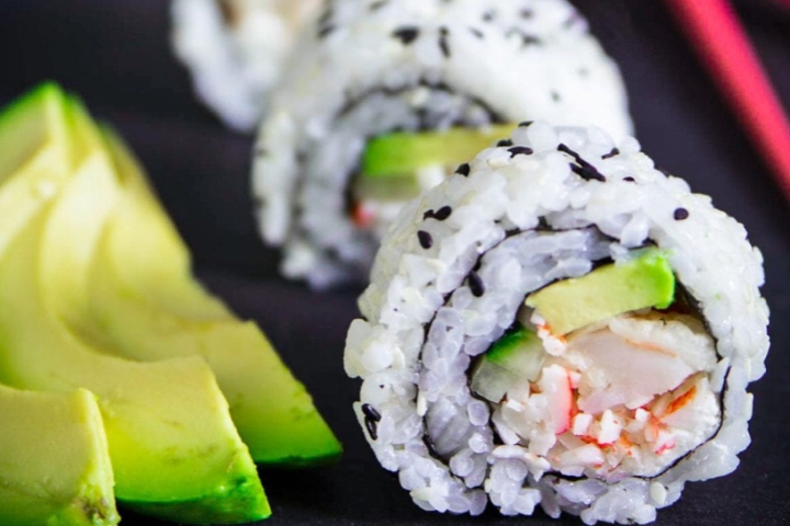 California Roll Thon Cuit Avocat 8 pièces - Harmonie