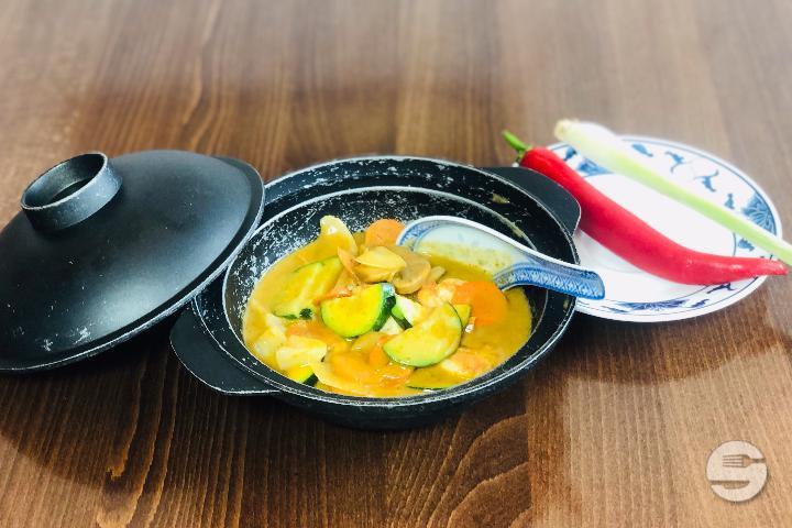 862. Green Curry Duck - Ô Bambou