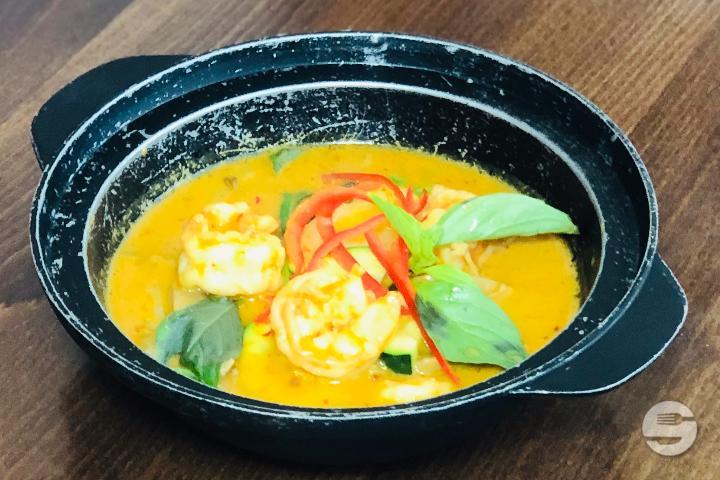 835. Shrimps Massaman Curry - Ô Bambou
