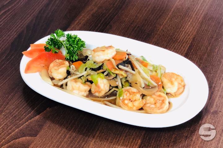 34. Shrimps with Satay Sauce - Ô Bambou