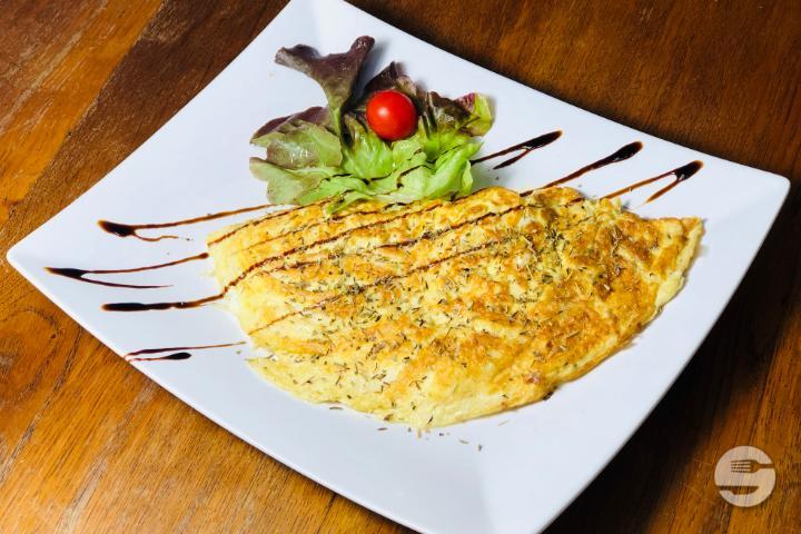 Herbs Omelet - Brasserie du Commerce