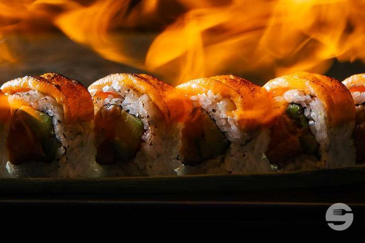 Burnt Salmon Sushi - Le Baroque